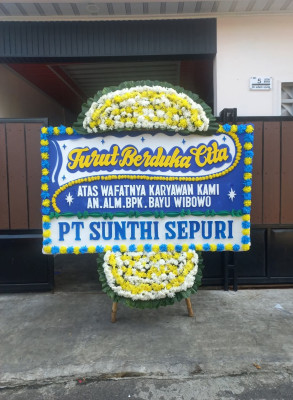 Papan Bunga Duka di Dapu Dapura